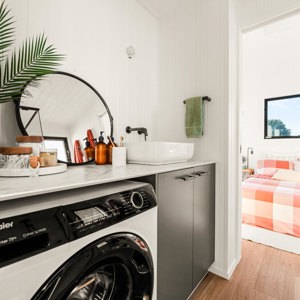 Casuarina 10