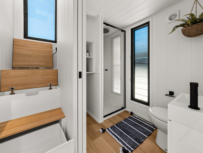 Mooloolaba 7.2 - 2 storage draws and a deep storage bin