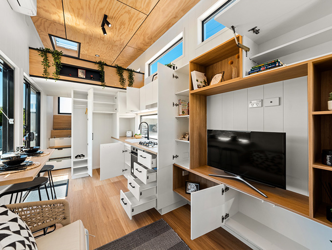 Mooloolaba 7.2 - Abundance of storage options