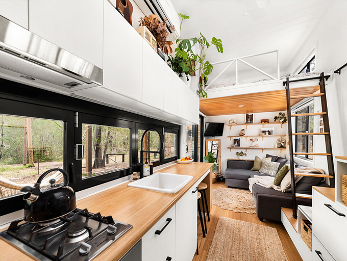 Teewah 7.2 - Kitchen with Bi-fold Servery Window Breakfast Bar
