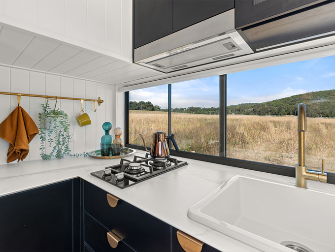 Hazel 8.4 - With Brass Range Fittings and Fixtures