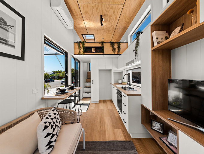 Mooloolaba 7.2 - With Ply Wood Shadow Gap Feature Ceiling